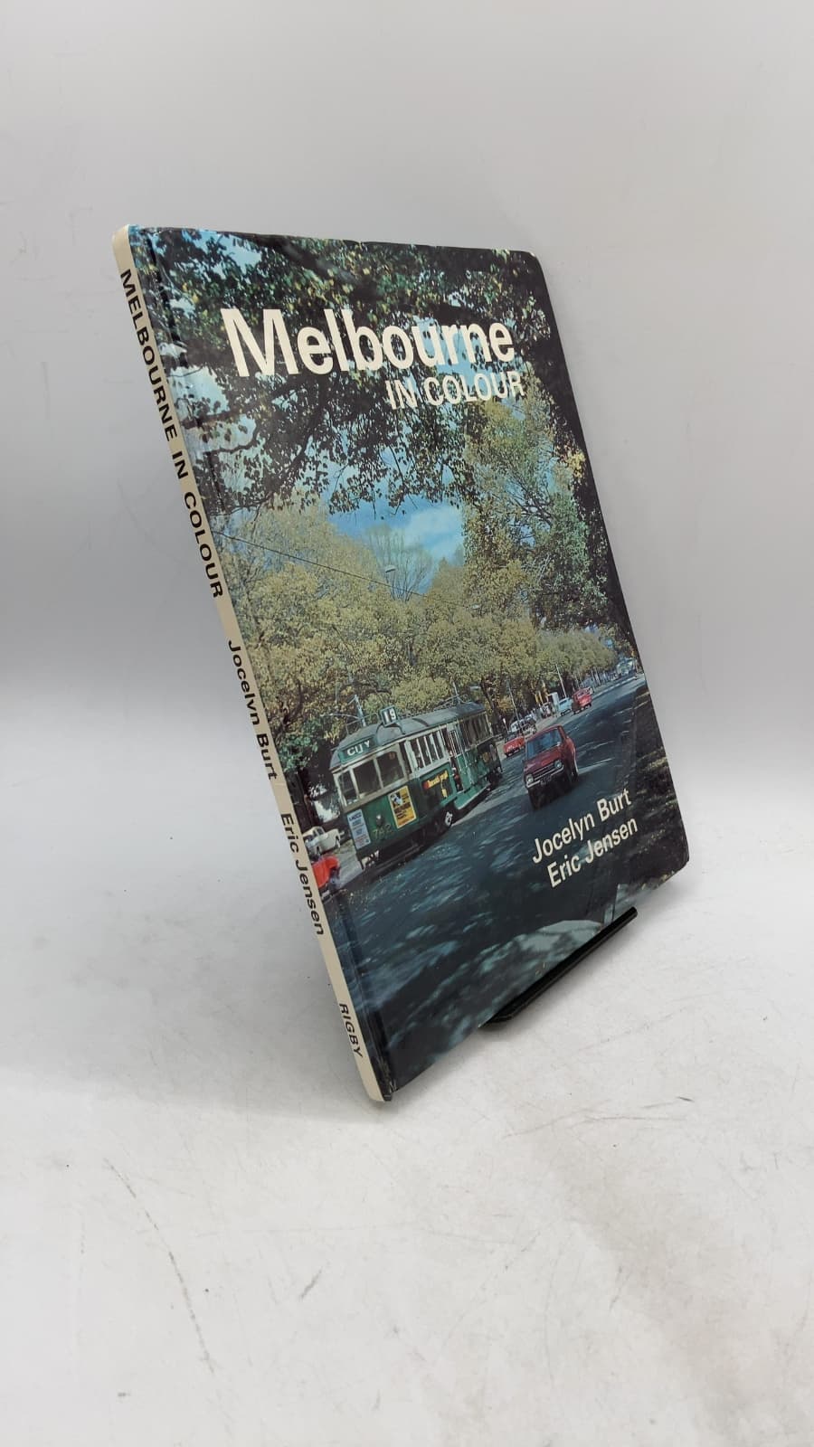 Melbourne in Colour by Jocelyn Burt, Eric Jensen - front cover