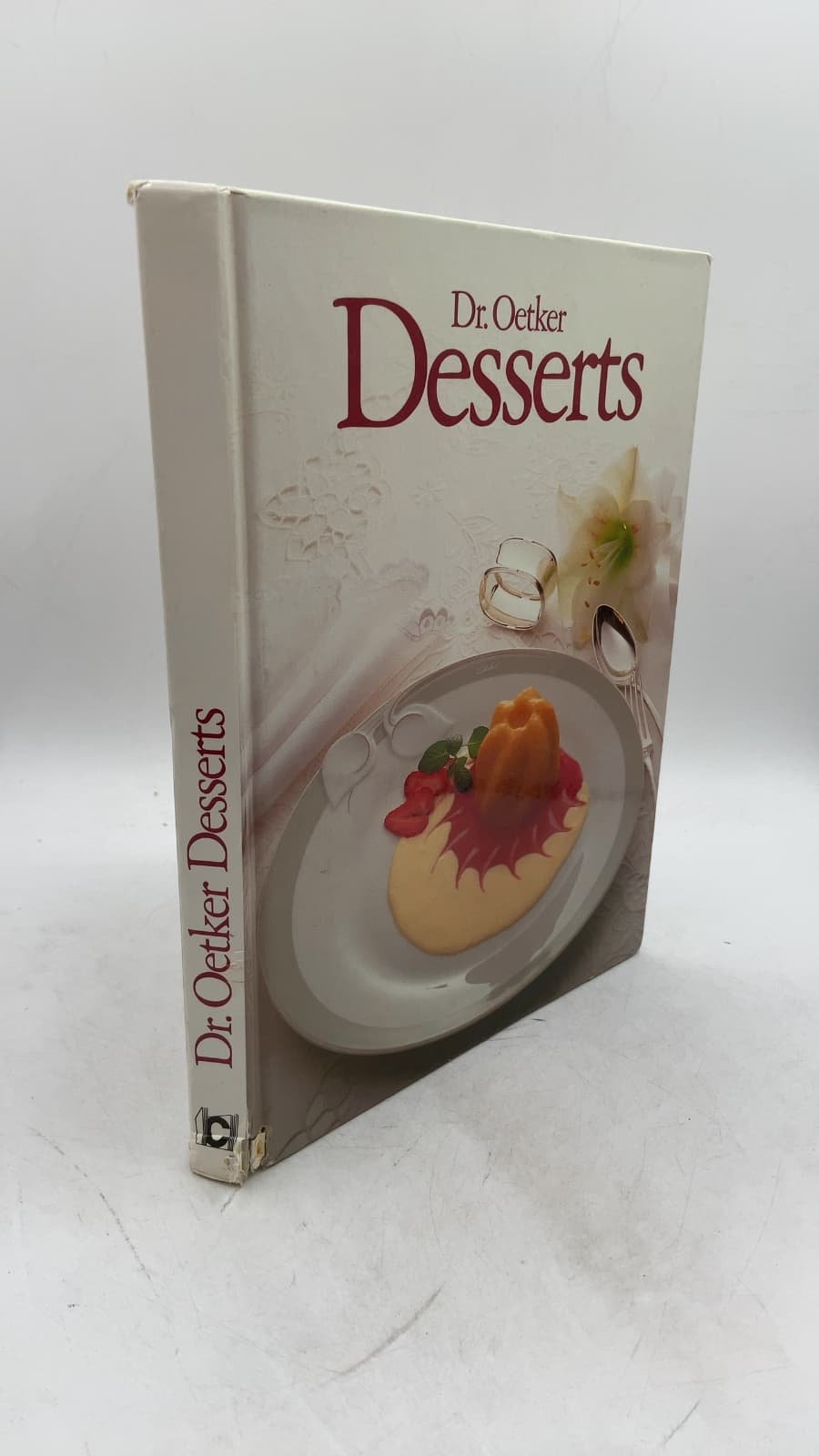 Dr. Oetker Desserts by Dr. Oetker - front cover