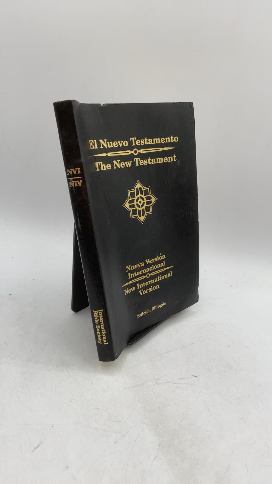 El Nuevo Testamento / The New Testament - front cover