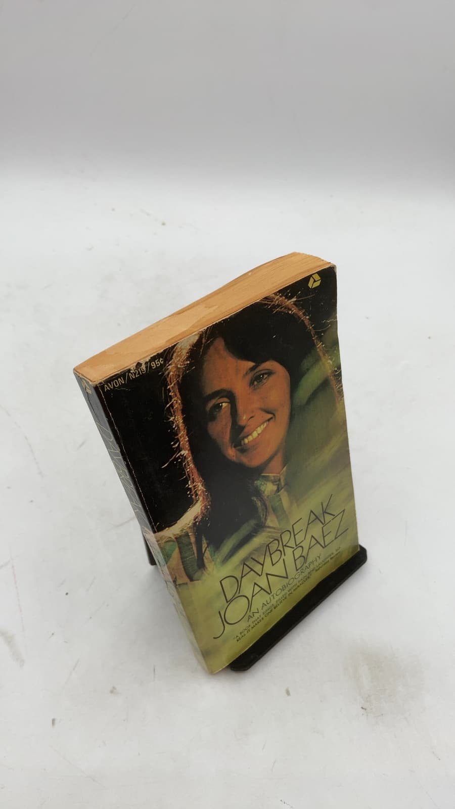 Daybreak by Joan Baez - front cover