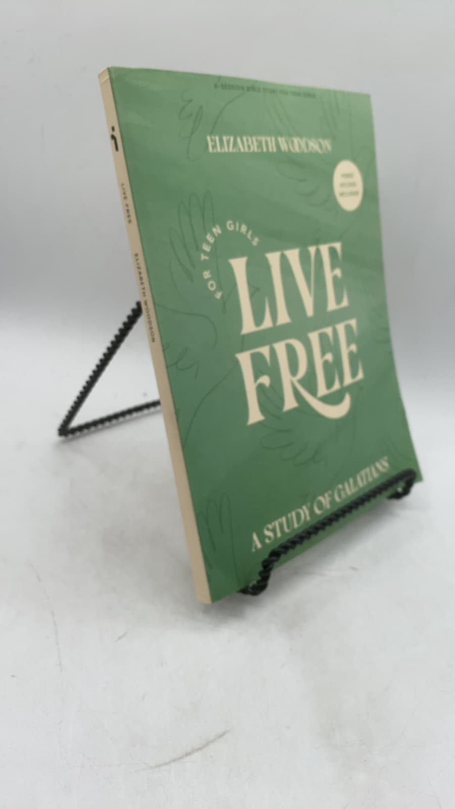 Live Free: A Study of Galatians by Elizabeth Woodson - front cover