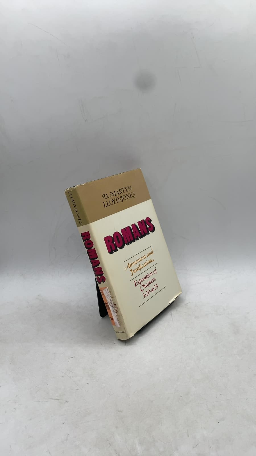 Romans: An Exposition of Chapters 3:20-4:25 Atonement and Justification by D. M. Lloyd-Jones - front cover