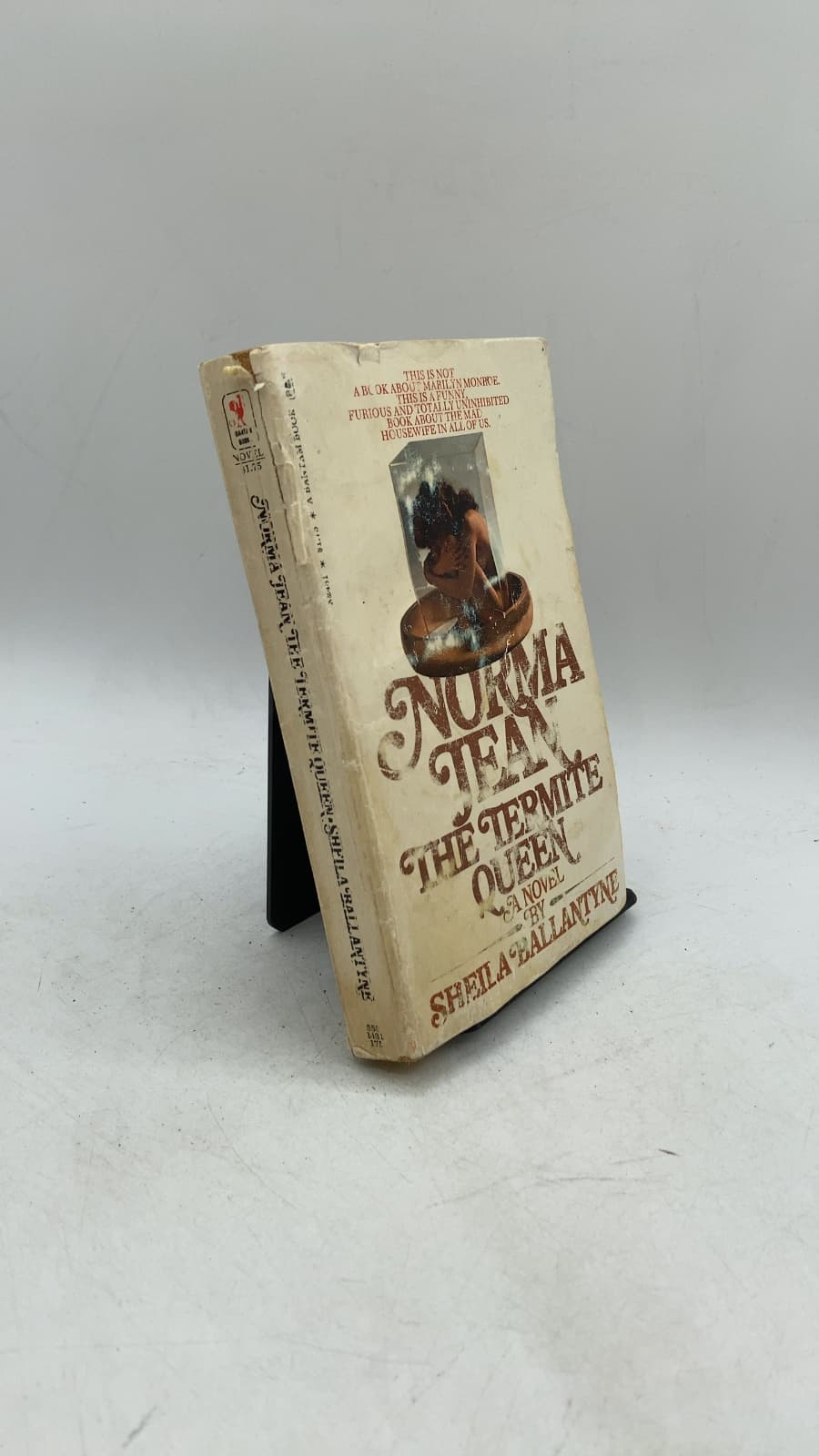 Norma Jean THE Termite Queen by Sheila Ballantyne - front cover