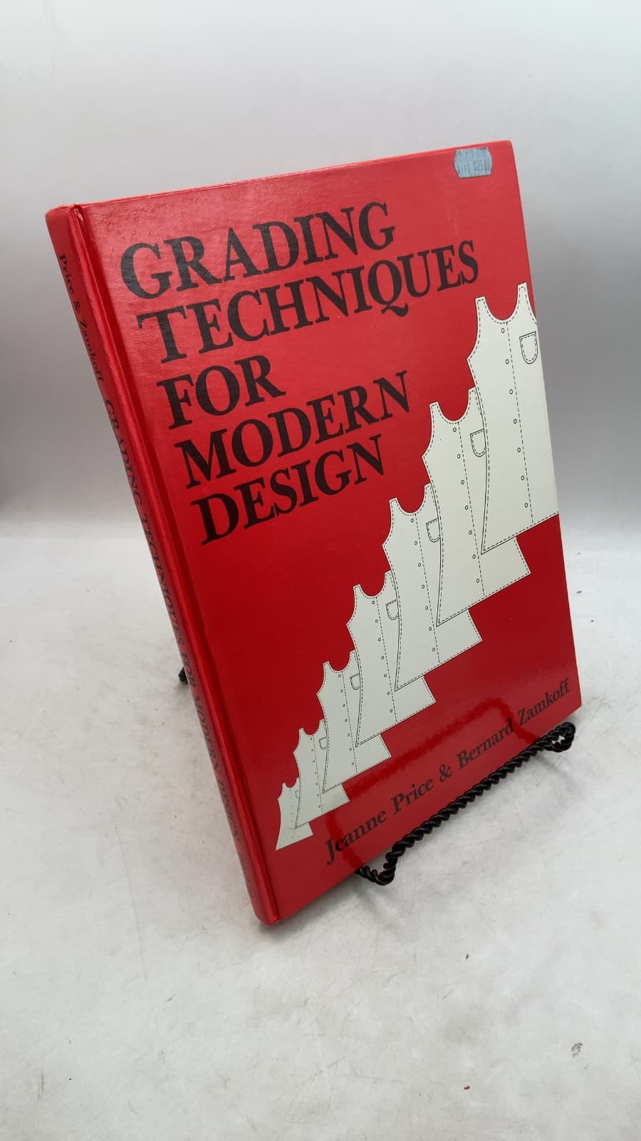 Grading Techniques FOR Modern Design by Jeanne Price & Bernard Zamkoff - front cover