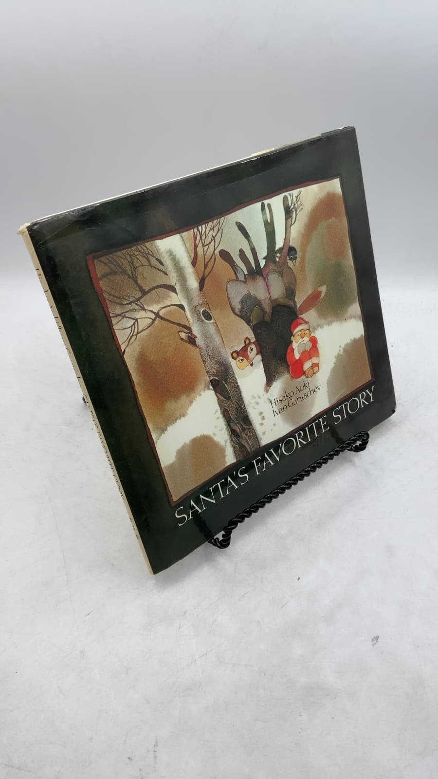 Santa's Favorite Story by Hisako Aoki and Ivan Gantschev - front cover