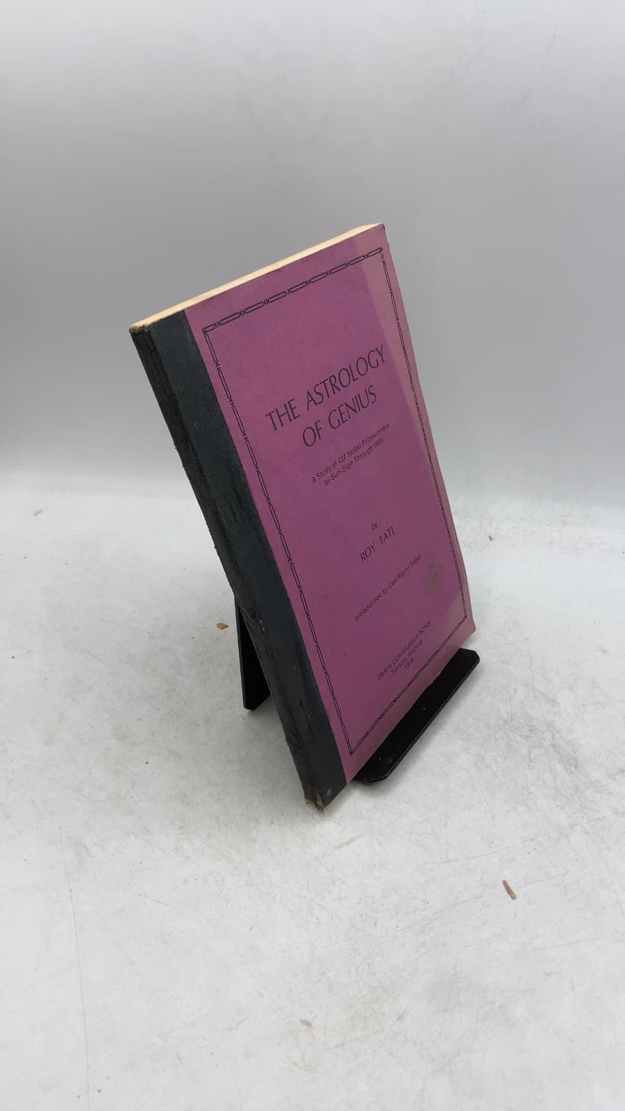 THE Astrology OF Genius by Roy Tate - front cover