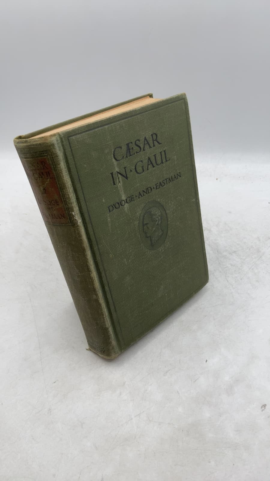 Cæsar IN Gaul by Benjamin L. D'Ooge and Frederick C. Eastman - front cover