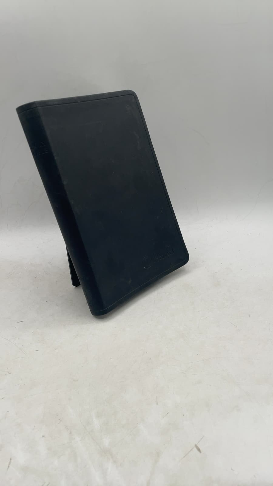 Holy Bible: New International Version - front cover