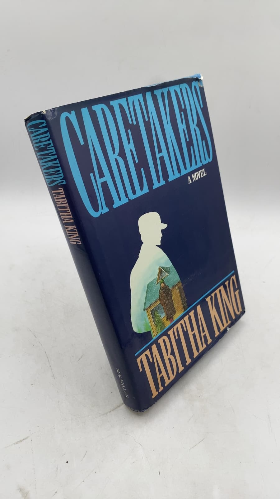 Caretakers by Tabitha King - front cover