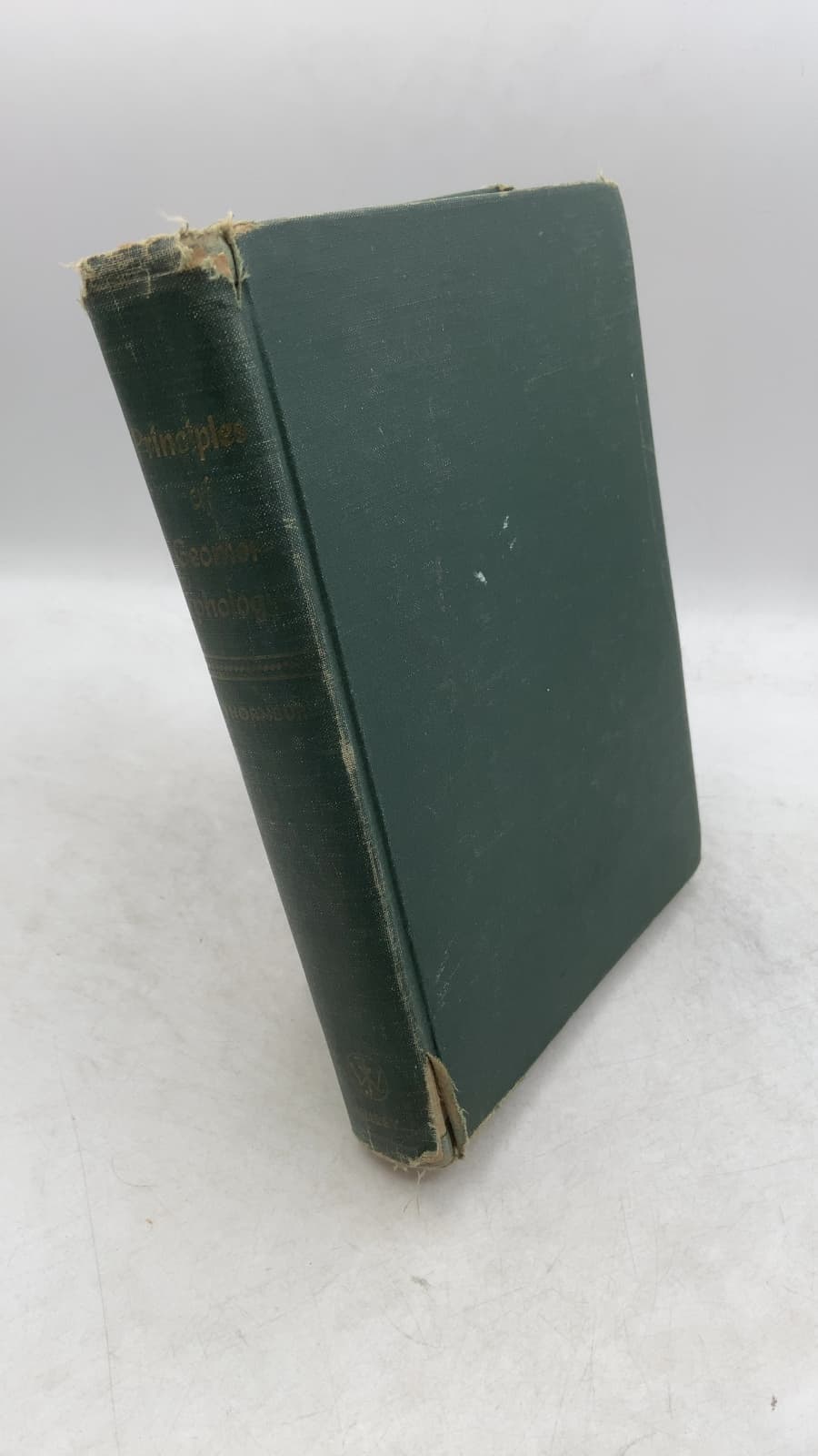 Principles of Geomorphology by William D. Thornbury - front cover
