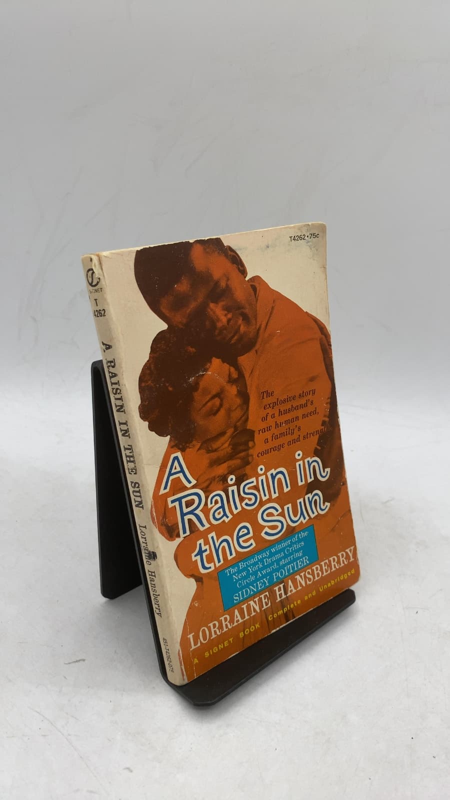 A Raisin in the Sun by Lorraine Hansberry - front cover