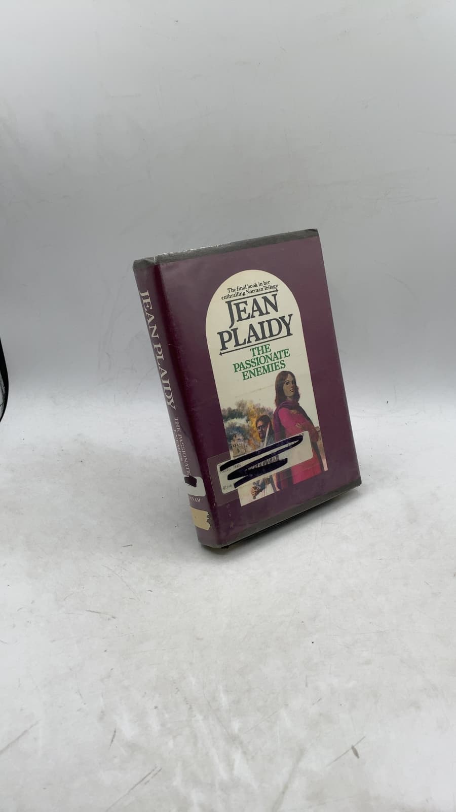 The Passionate Enemies by Jean Plaidy - front cover