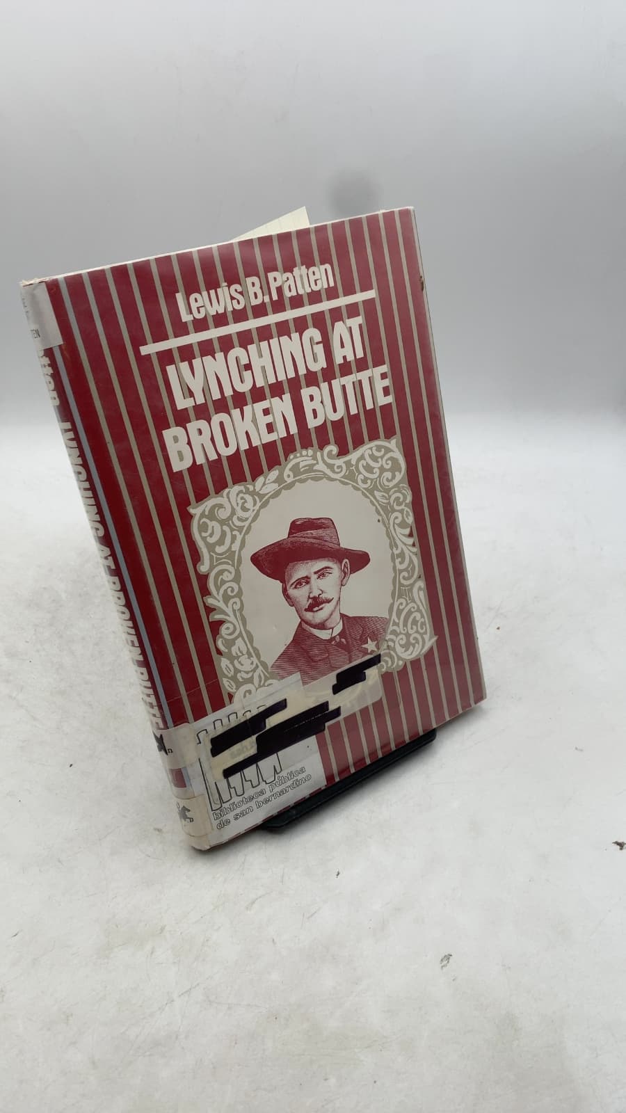 Lynching At Broken Butte by Lewis B. Patten - front cover