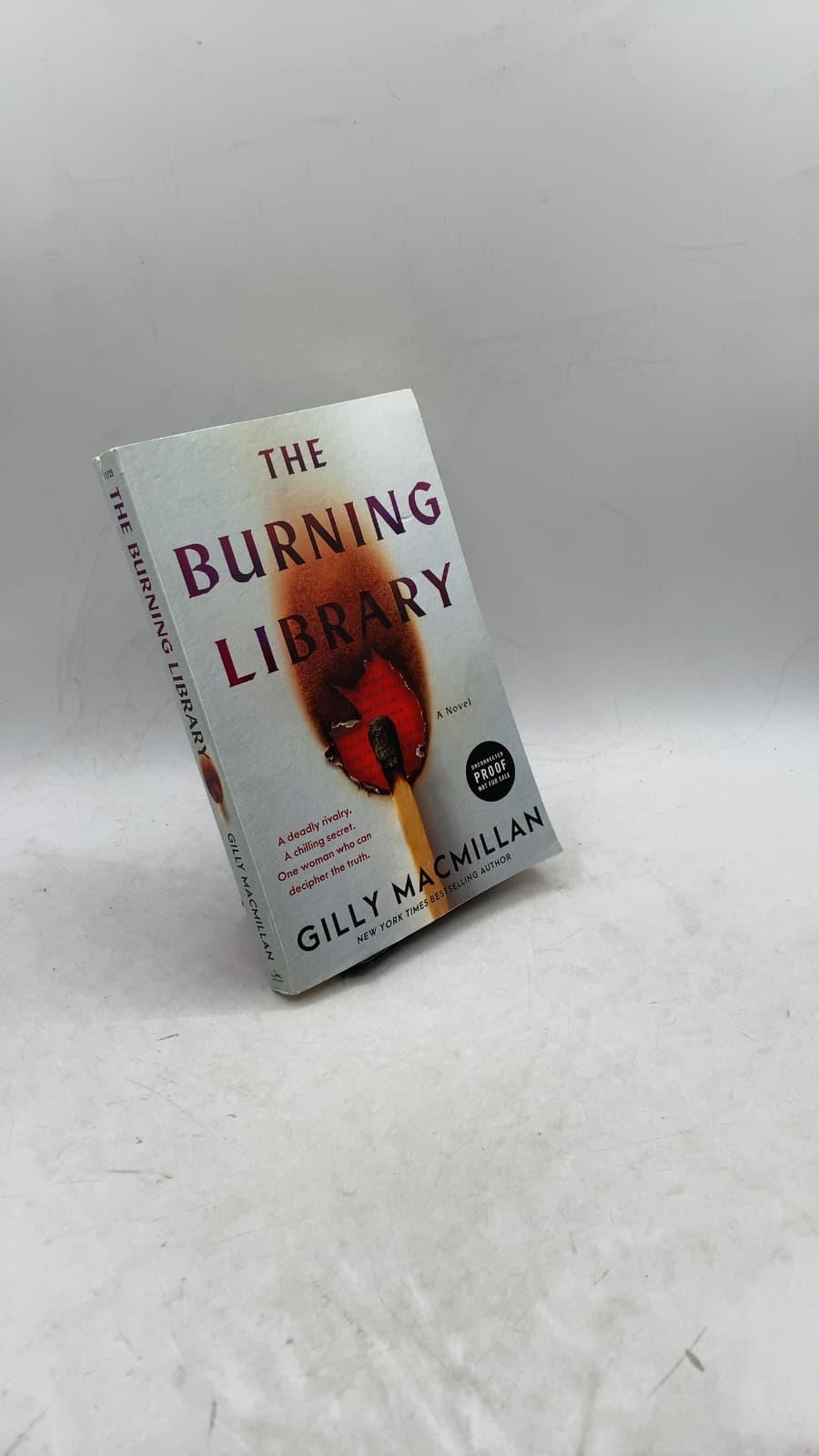 The Burning Library by Gilly Macmillan - front cover