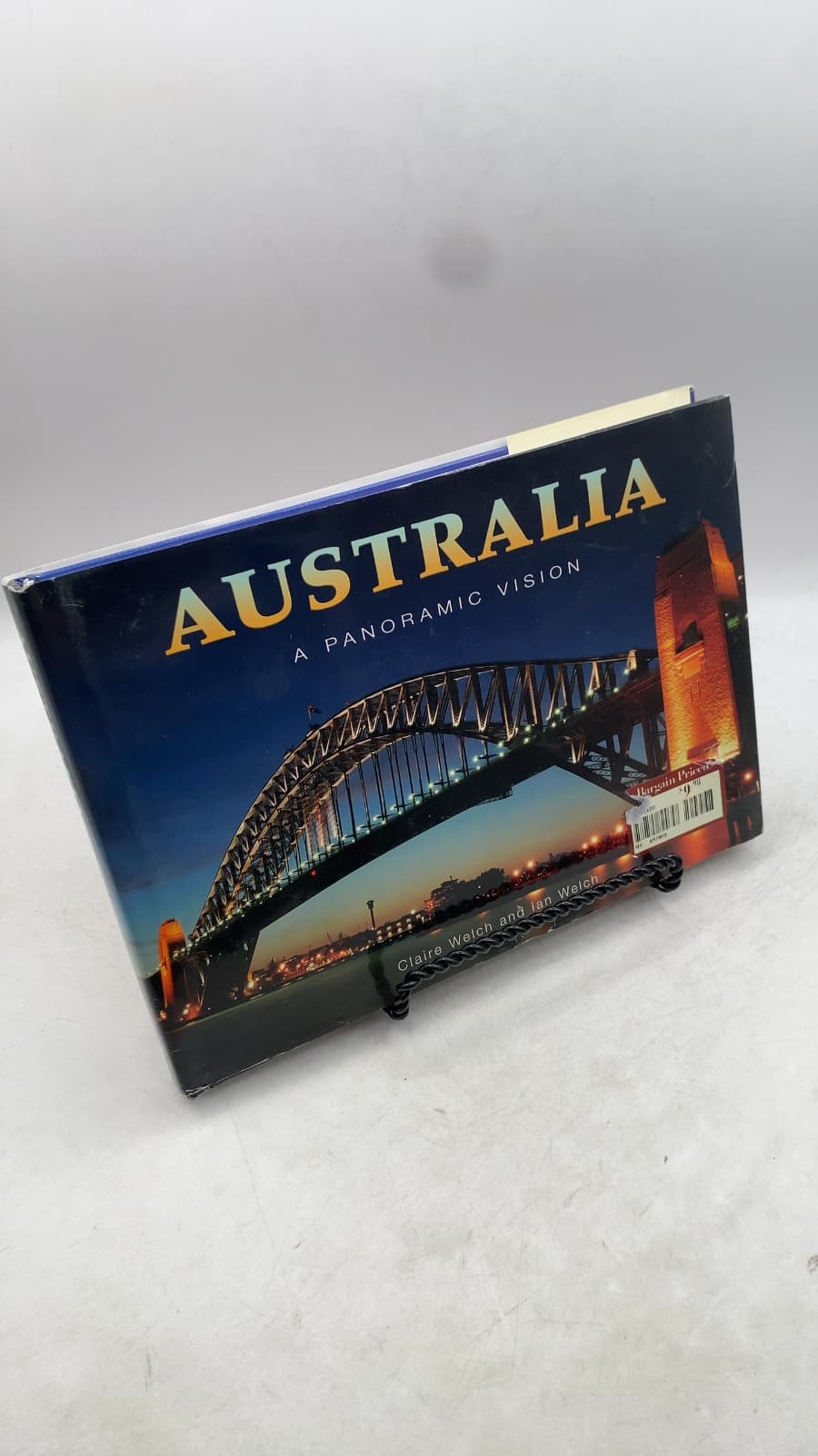 Australia: A Panoramic Vision by Claire Welch and Ian Welch - front cover