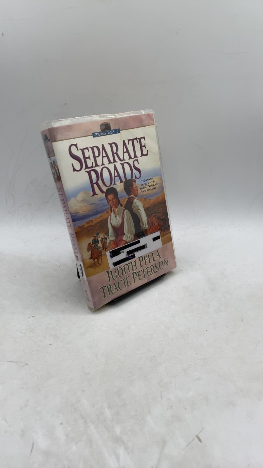 Separate Roads by Judith Pella, Tracie Peterson - front cover