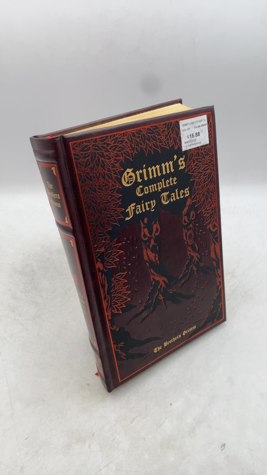 Grimm's Complete Fairy Tales by The Brothers Grimm - front cover