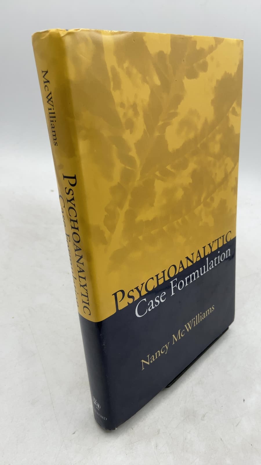 Psychoanalytic Case Formulation by Nancy McWilliams, PhD - front cover