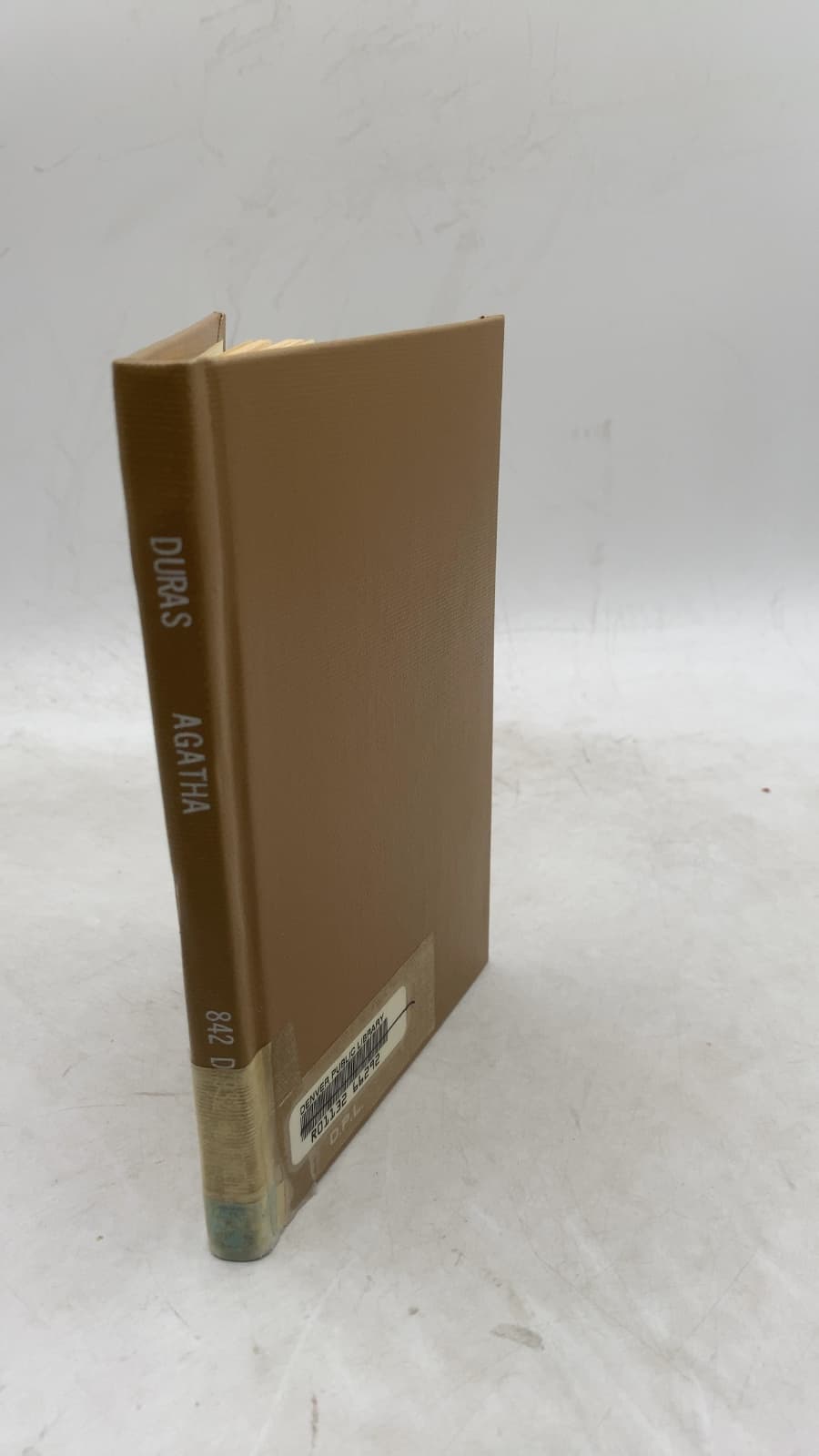Agatha by Marguerite Duras - front cover