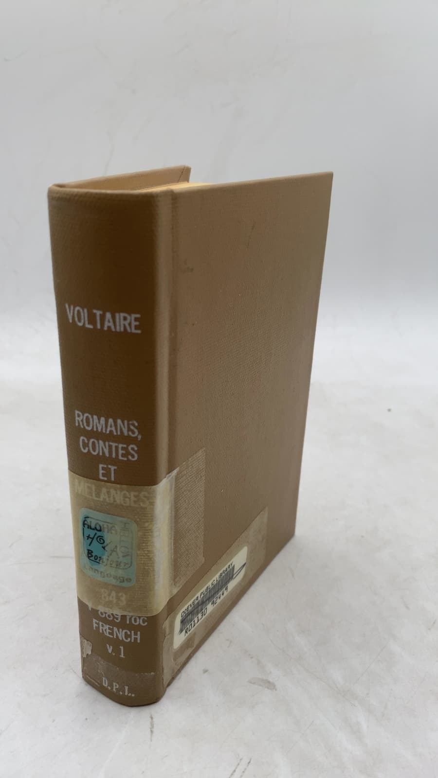 Romans, Contes et Mélanges, Tome I by Voltaire - front cover