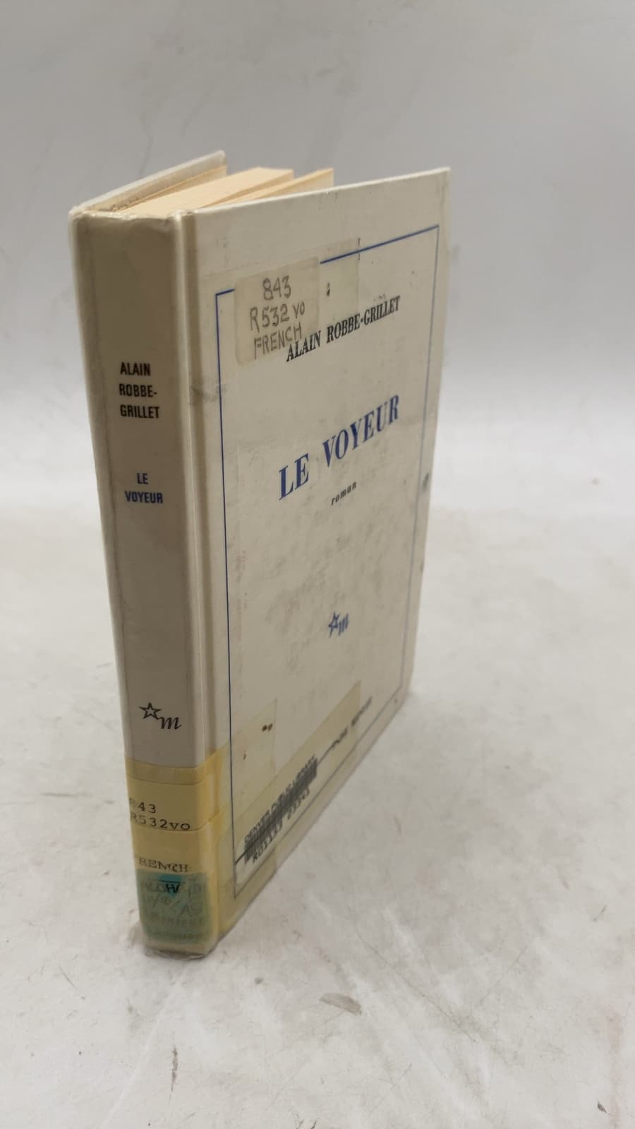 LE Voyeur by Alain Robbe-Grillet - front cover