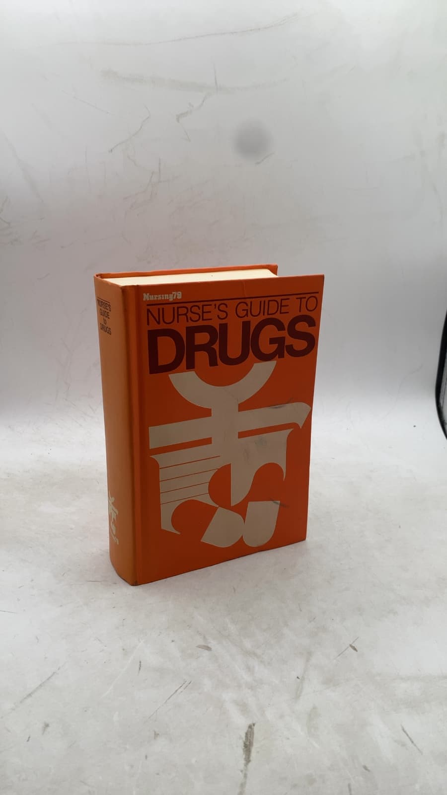 Nurse's Guide to Drugs - front cover