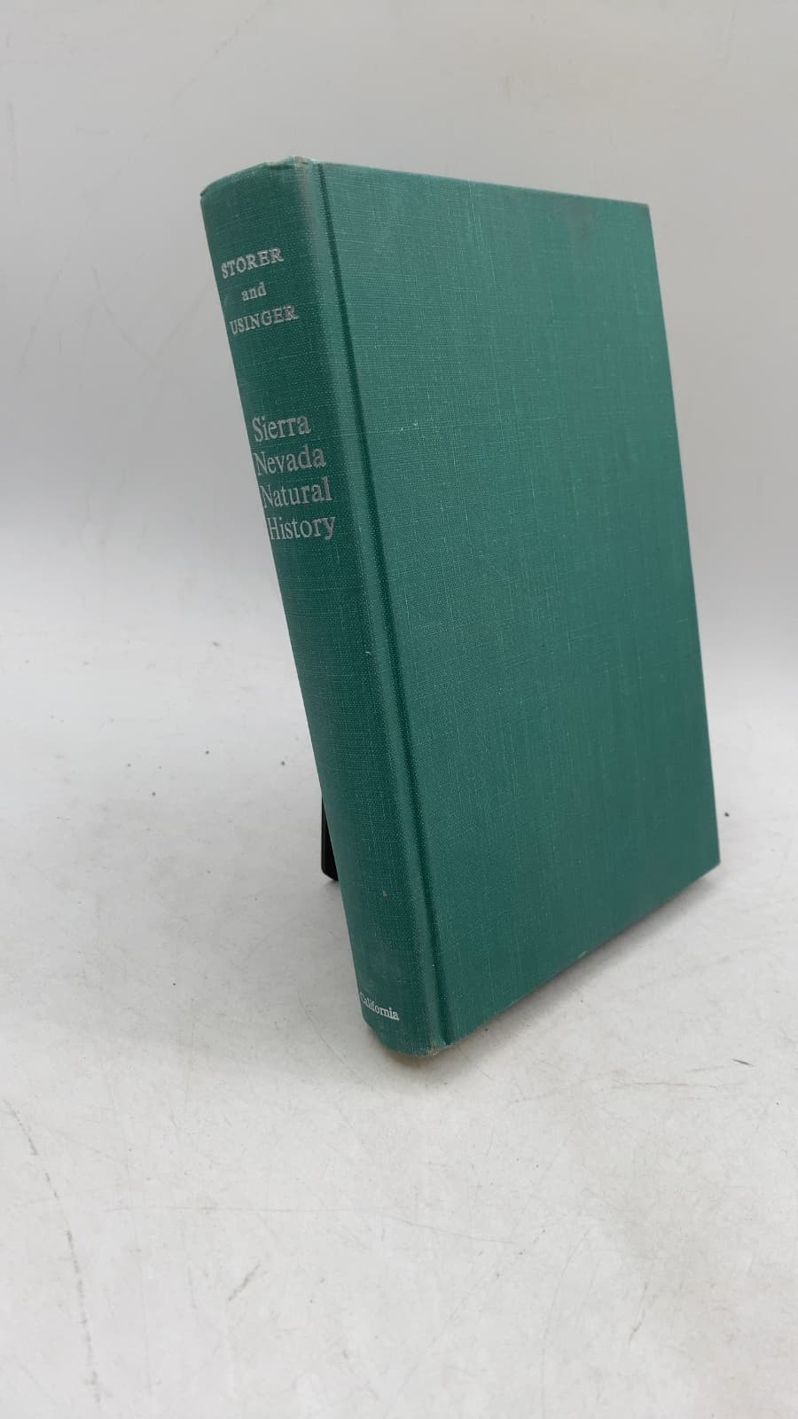 Sierra Nevada Natural History: An Illustrated Handbook by Tracy I. Storer and Robert L. Usinger - front cover
