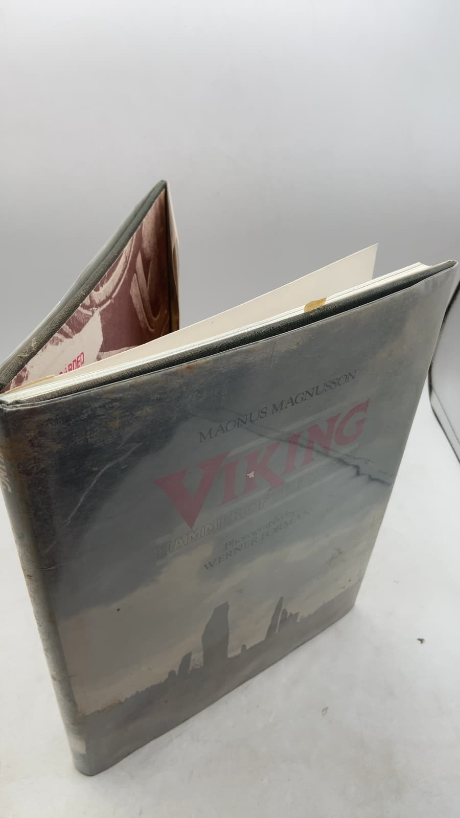 Viking: Hammer of the North by Magnus Magnusson - front cover