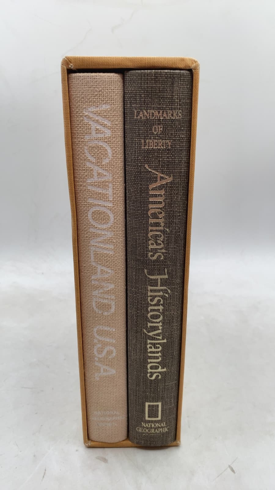 America's Historylands: Landmarks of Liberty / Vacationland U.S.A. by Merle Severy (Editor) - front cover