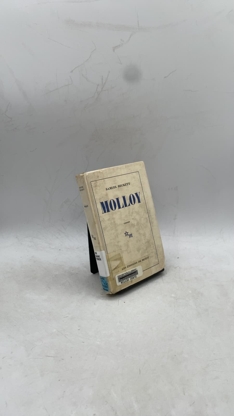 Molloy by Samuel Beckett - front cover