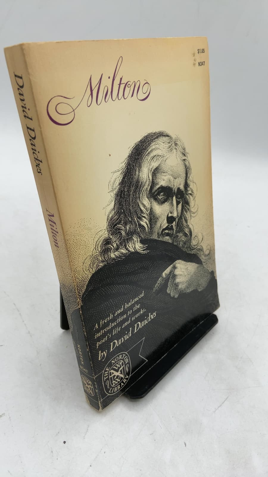 Milton by David Daiches - front cover