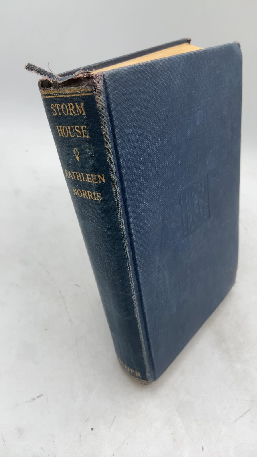 Storm House by Kathleen Norris - front cover
