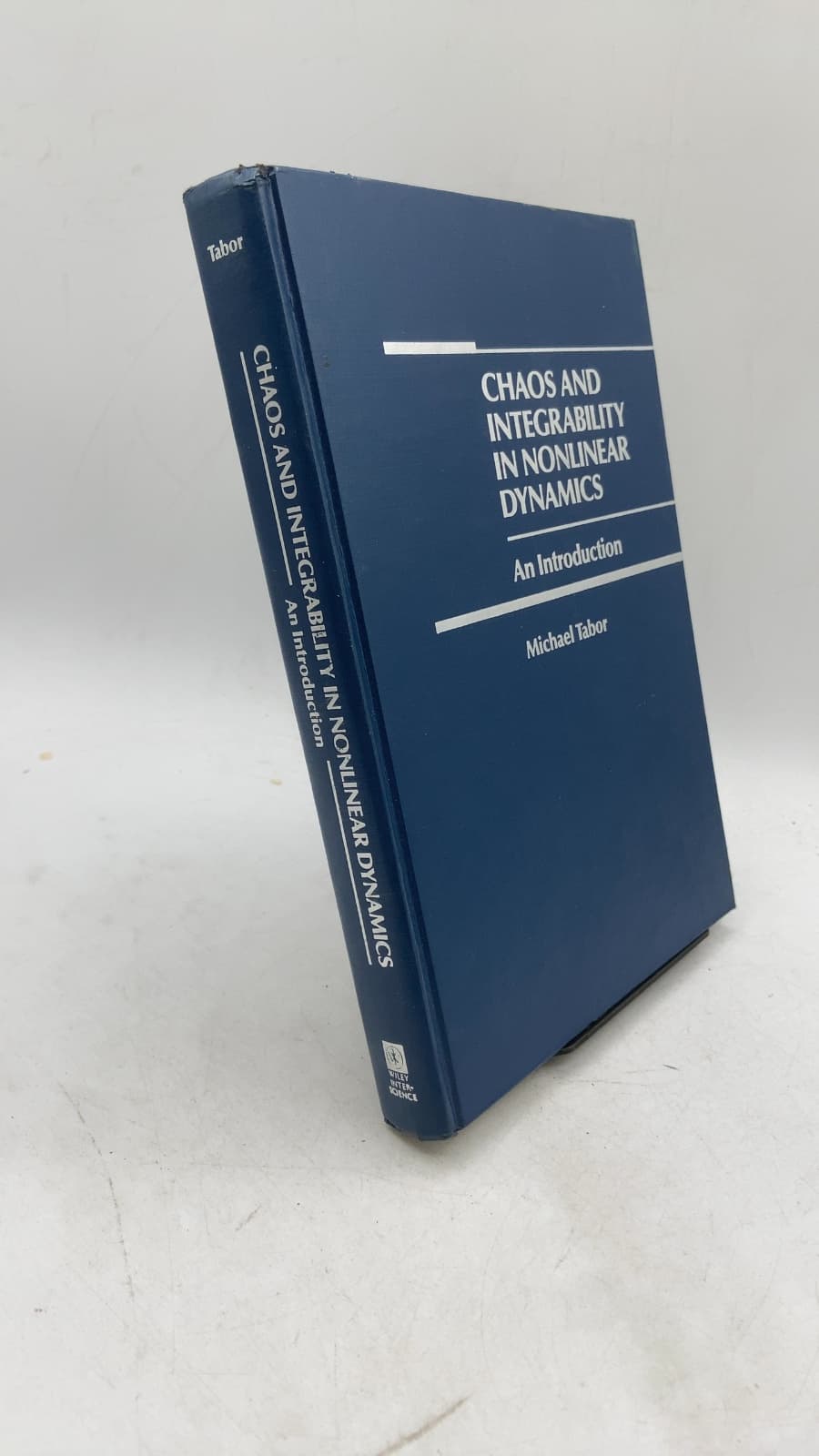 Chaos AND Integrability IN Nonlinear Dynamics: an Introduction by Michael Tabor - front cover