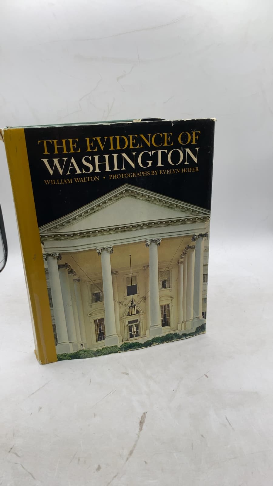 The Evidence of Washington by William Walton - front cover