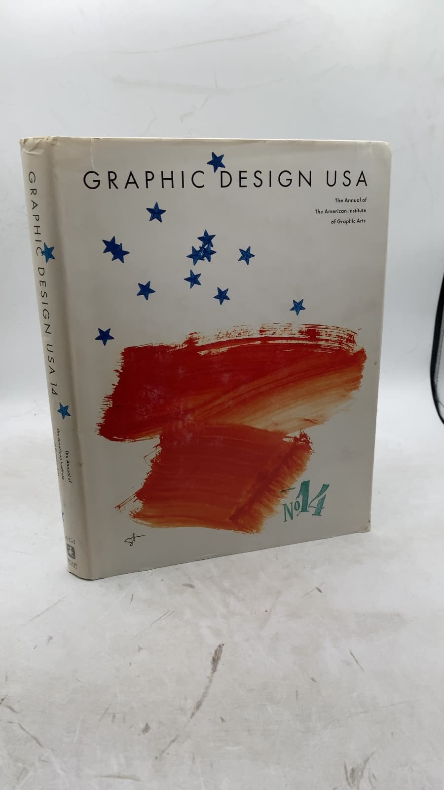Graphic Design USA: 14 by The American Institute of Graphic Arts - front cover
