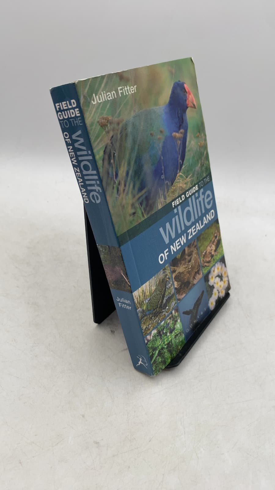 Field Guide to the Wildlife of New Zealand by Julian Fitter - front cover