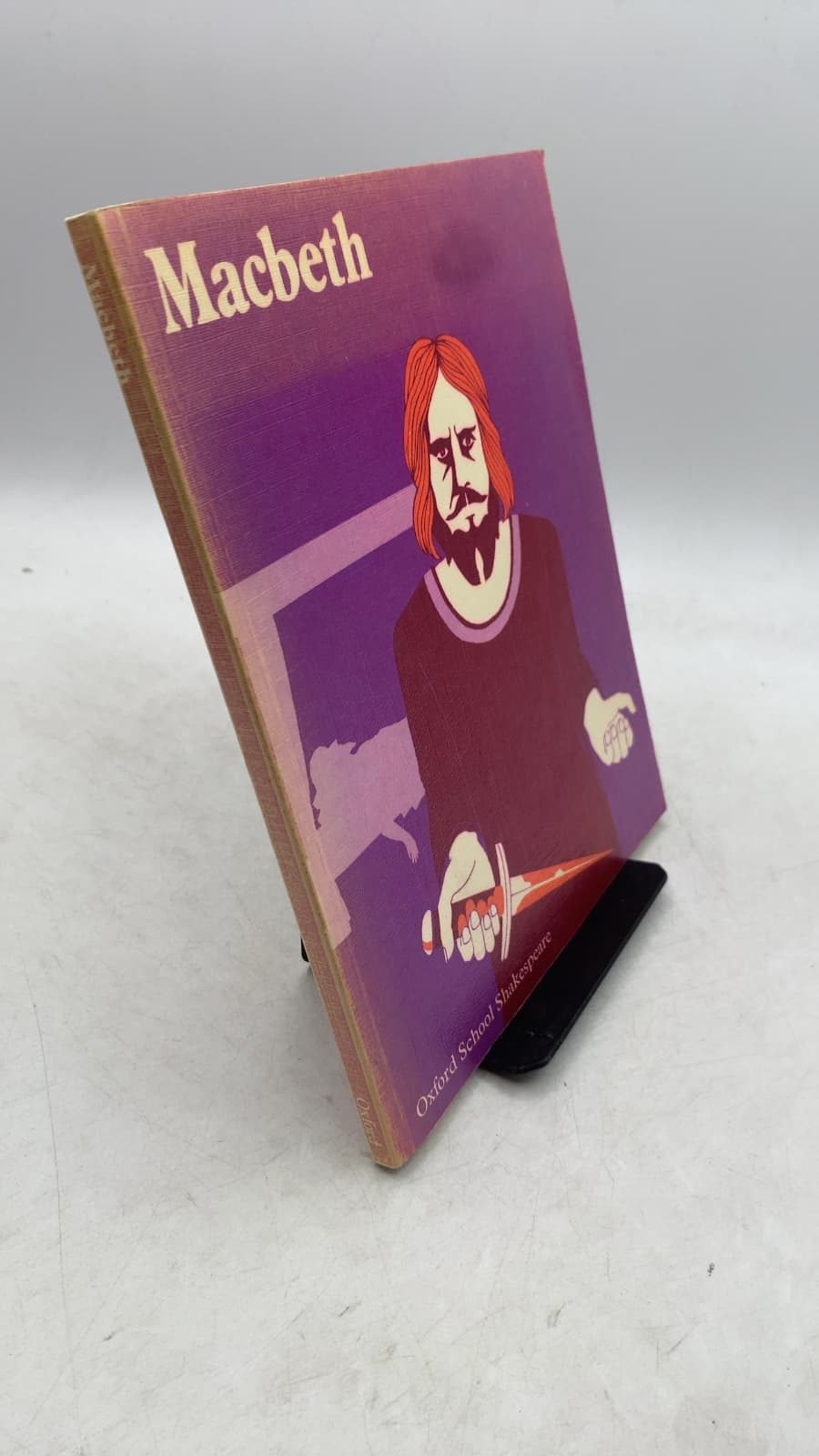 Macbeth by William Shakespeare (edited by Roma Gill) - front cover