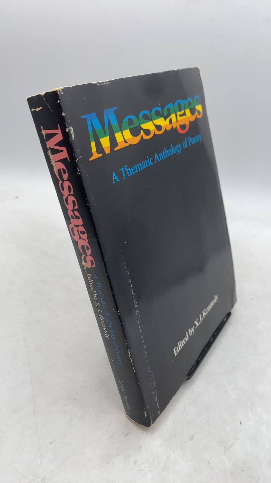 Messages: A Thematic Anthology of Poetry by X. J. Kennedy - front cover