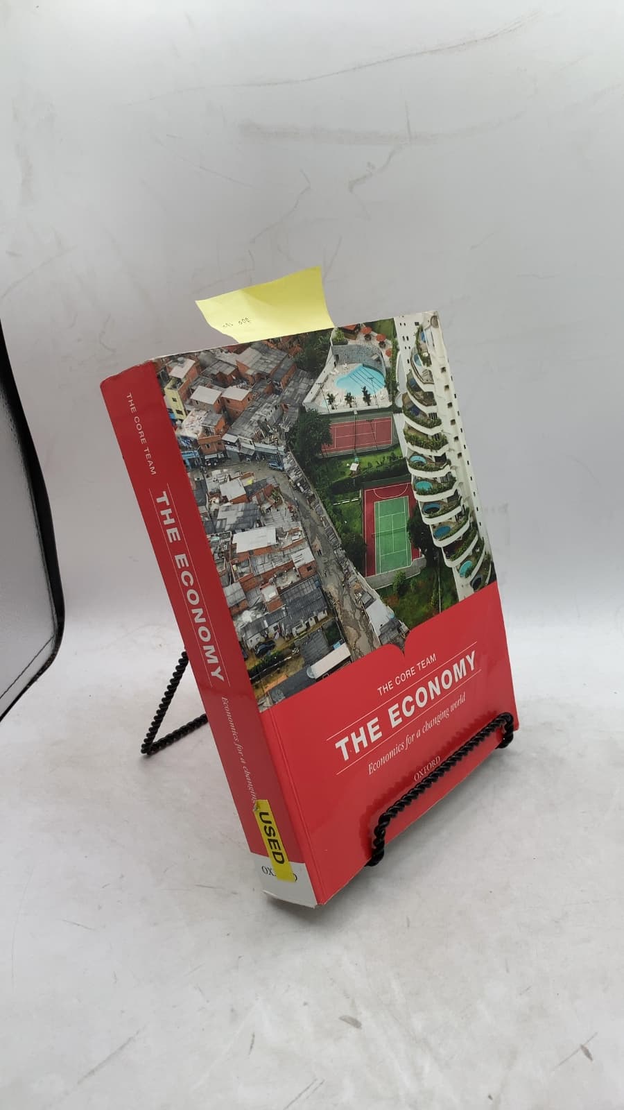 The Economy: Economics for a changing world by The Core Team - front cover
