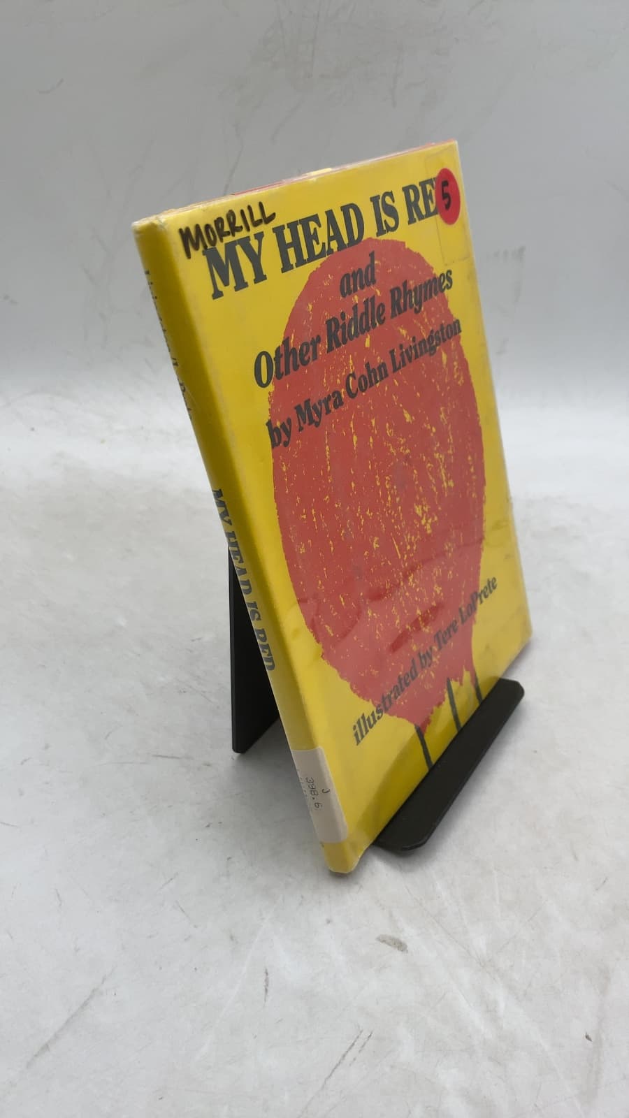 My Head Is Red and Other Riddle Rhymes by Myra Cohn Livingston - front cover