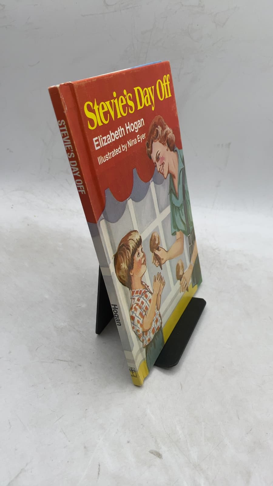 Stevie's Day Off by Elizabeth Hogan - front cover