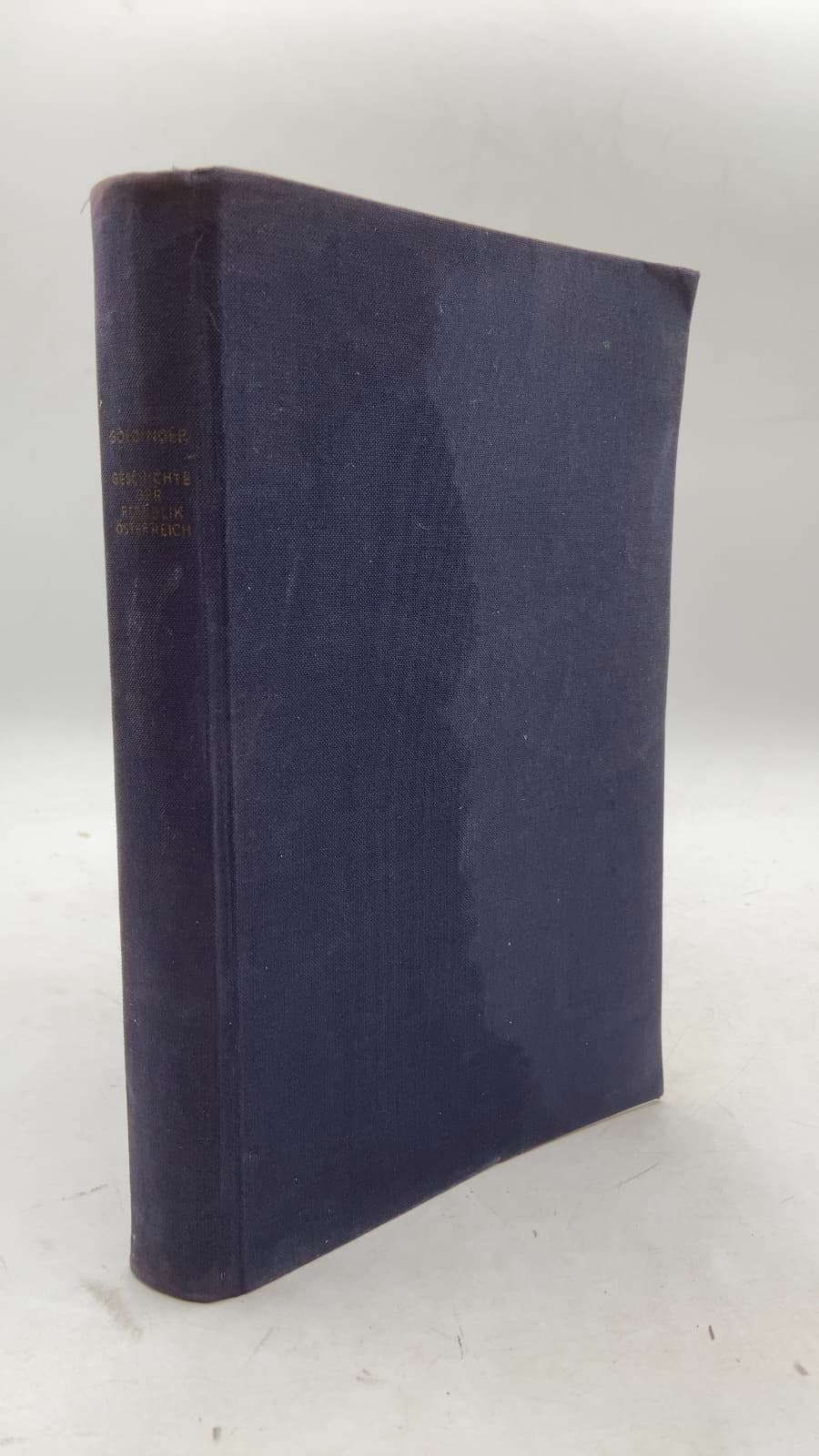 Geschichte der Republik Österreich by Walter Goldinger - front cover