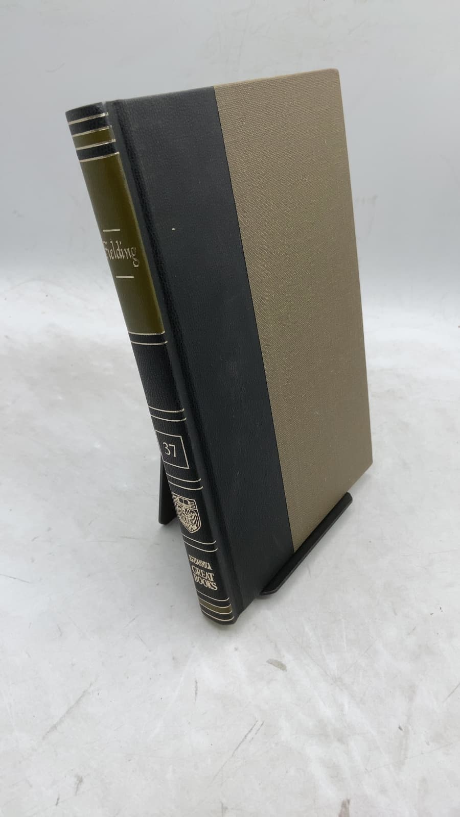 The History of Tom Jones A Foundling by Henry Fielding - front cover