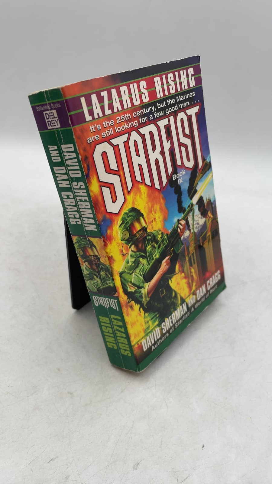 Starfist Book IX Lazarus Rising by David Sherman and Dan Cragg - front cover