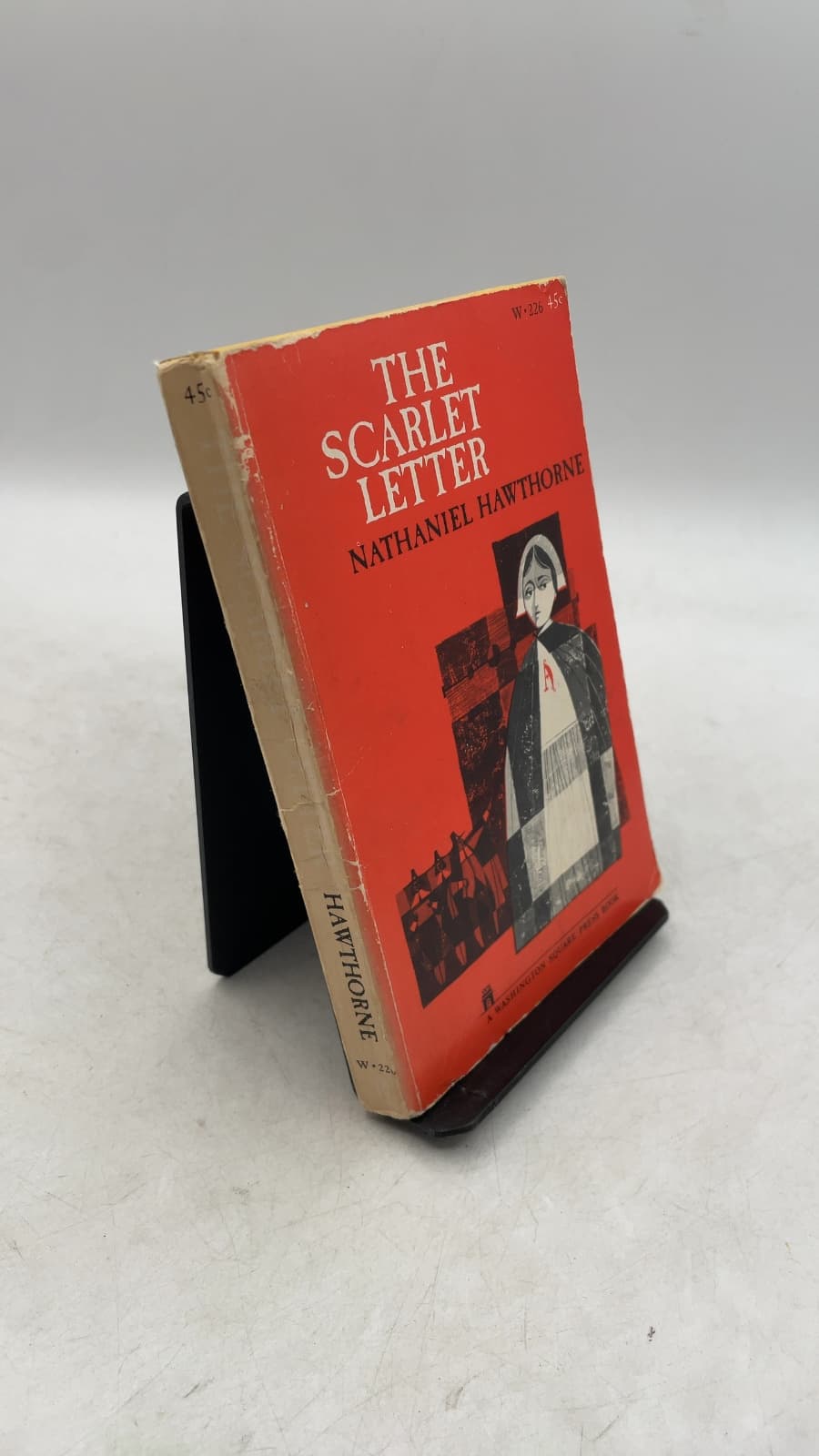 The Scarlet Letter by Nathaniel Hawthorne - front cover