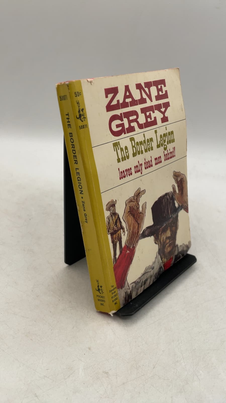 The Border Legion by Zane Grey - front cover