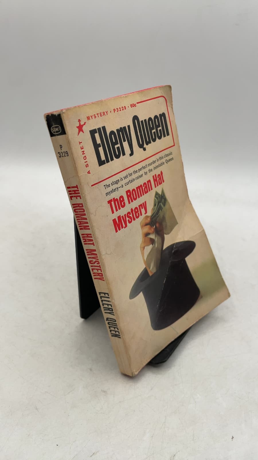 The Roman Hat Mystery by Ellery Queen - front cover