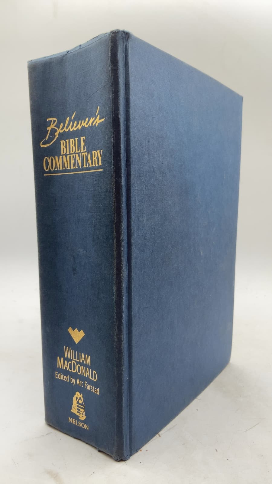 Believer's Bible Commentary by William MacDonald - front cover