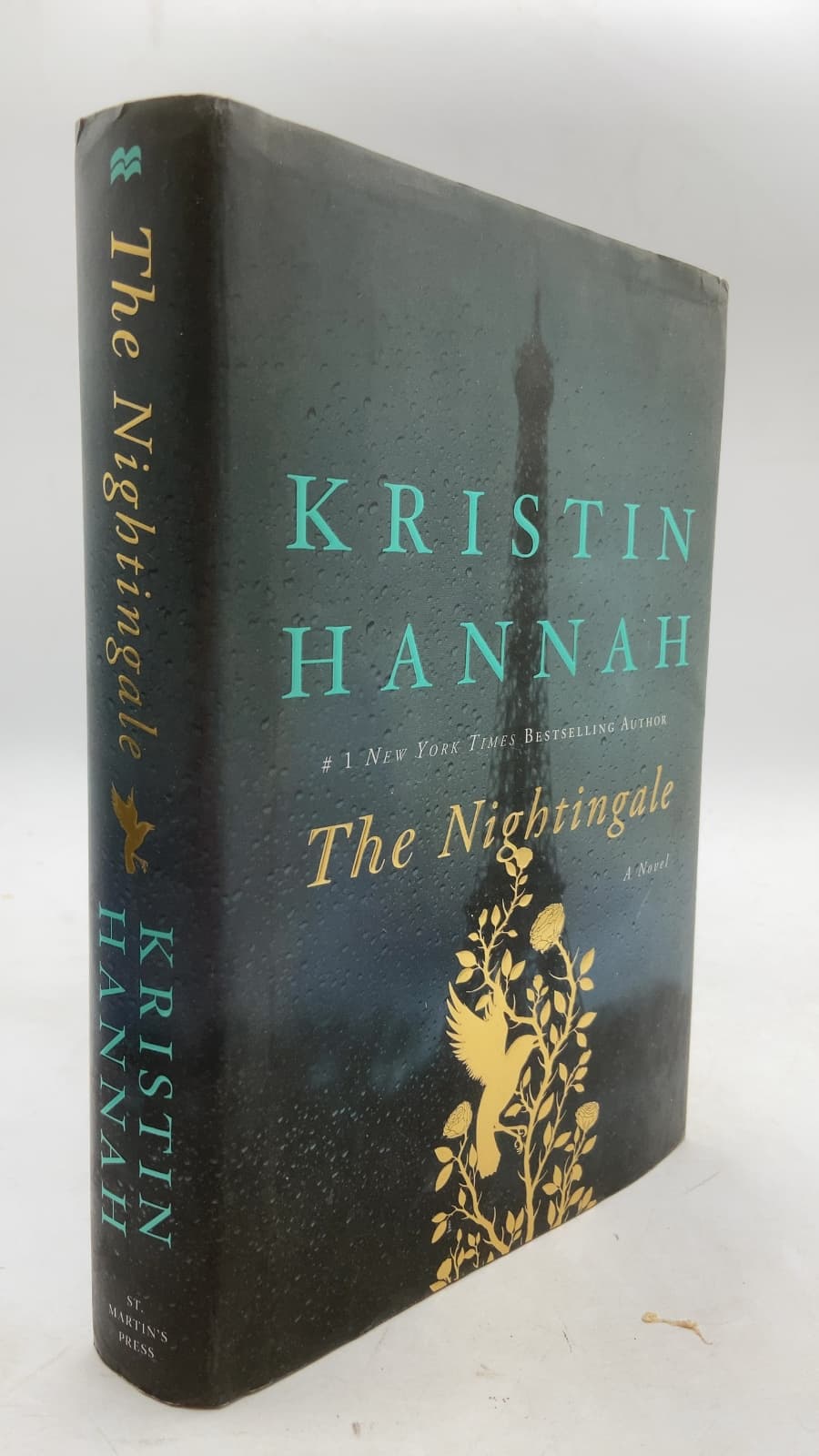 The Nightingale by Kristin Hannah - front cover