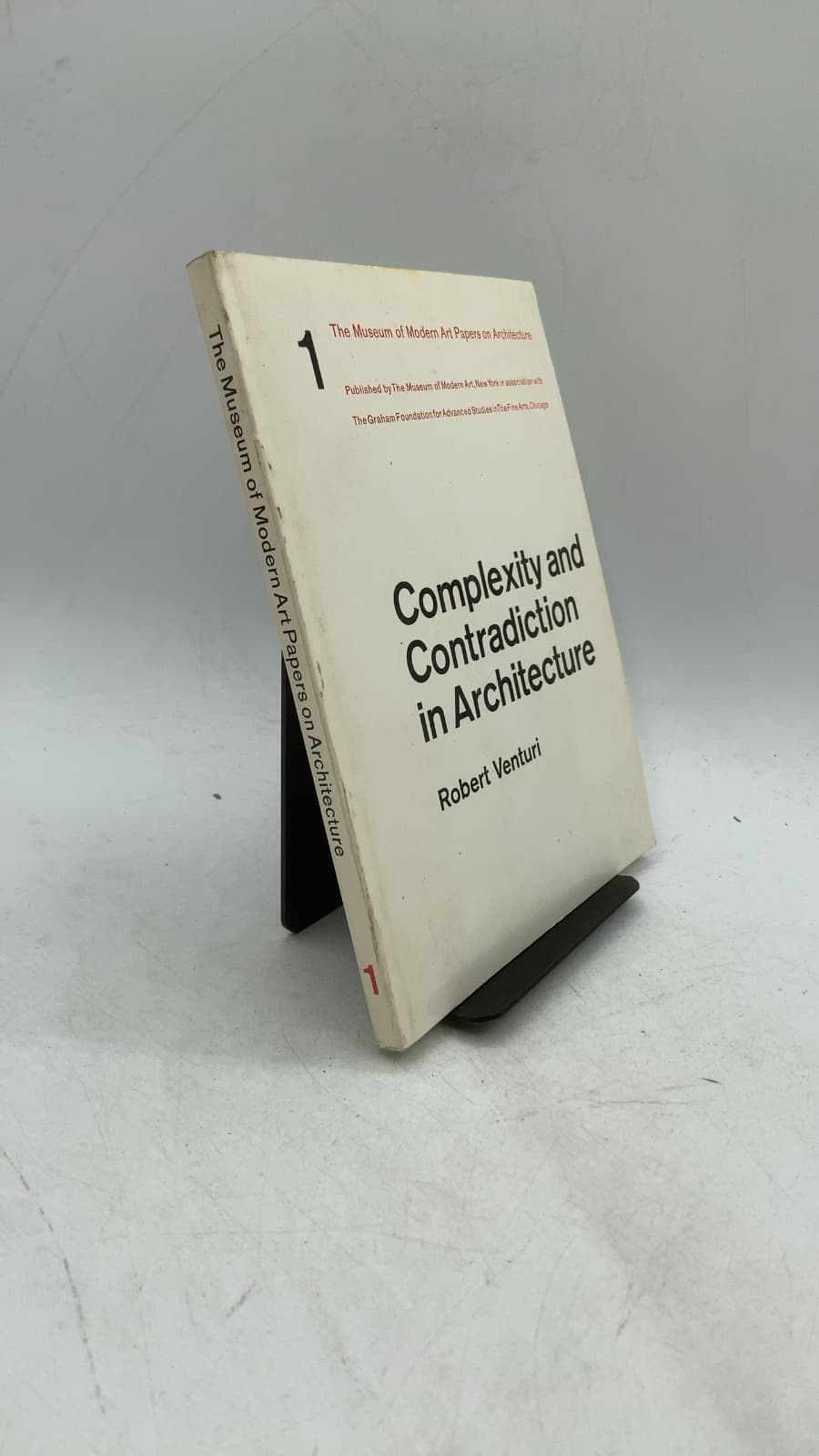 Complexity and Contradiction in Architecture by Robert Venturi - front cover